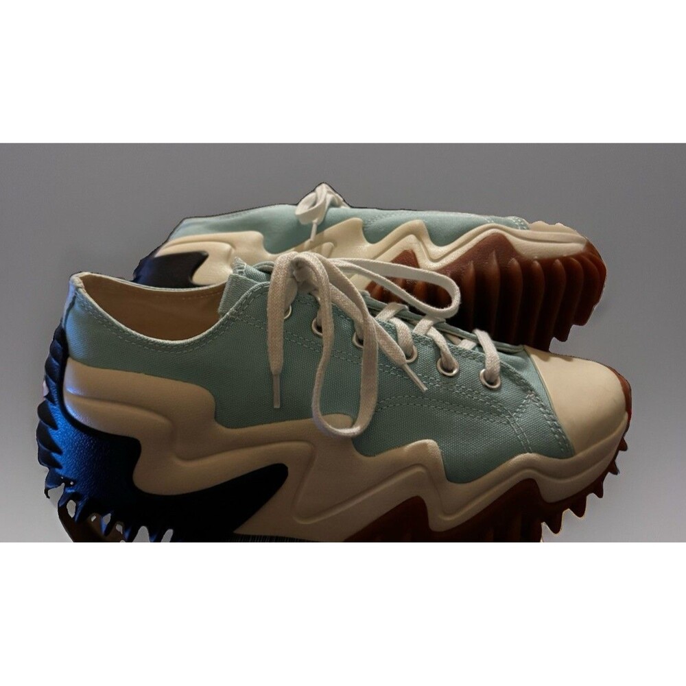 NWOB Converse Run Star Motion Low Platform M9.5 W11 Shoes Light Dew AO1175C **